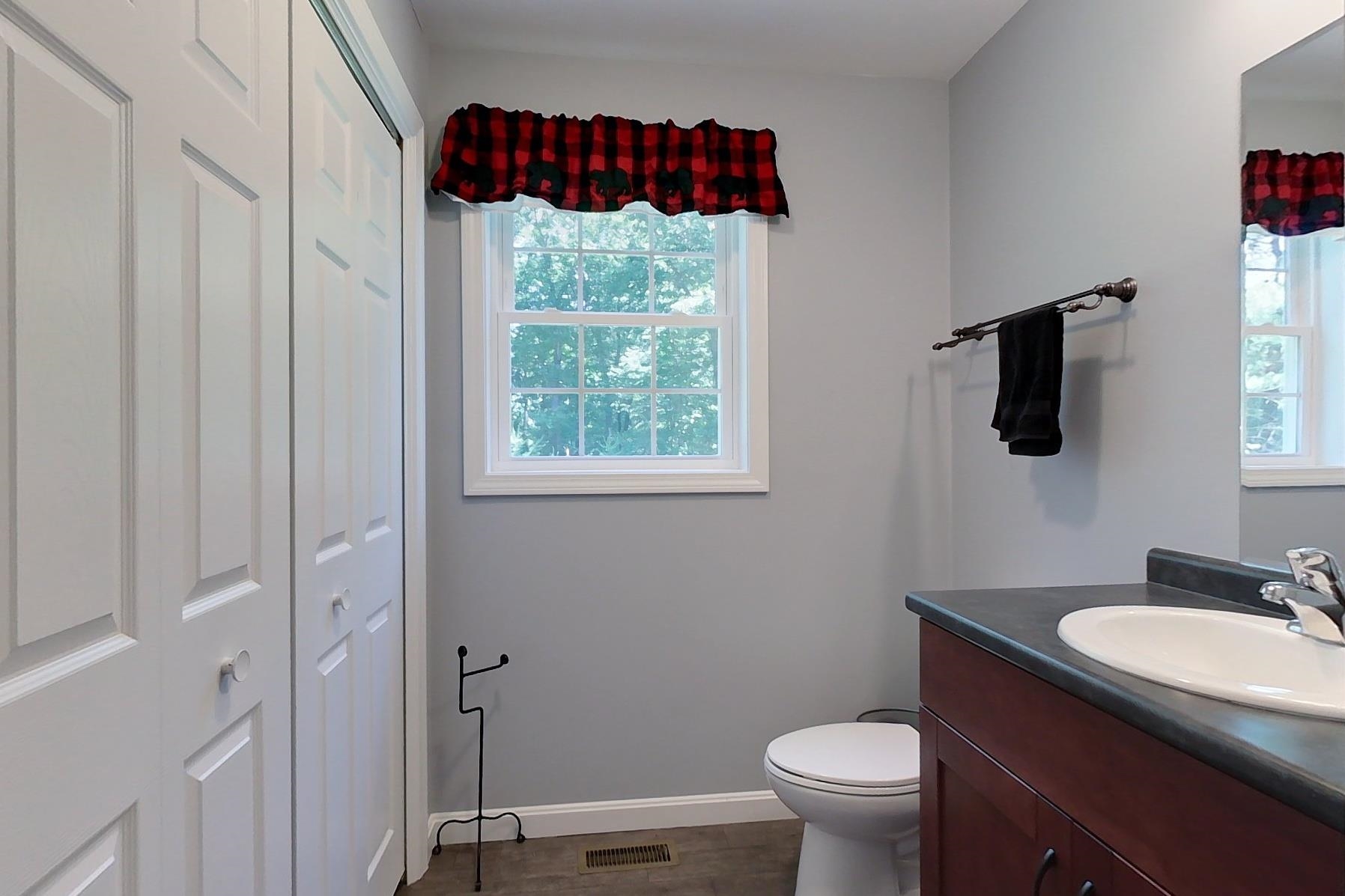70 Russell Hill Road Brookline, NH 03033 - Photo 14 of 31