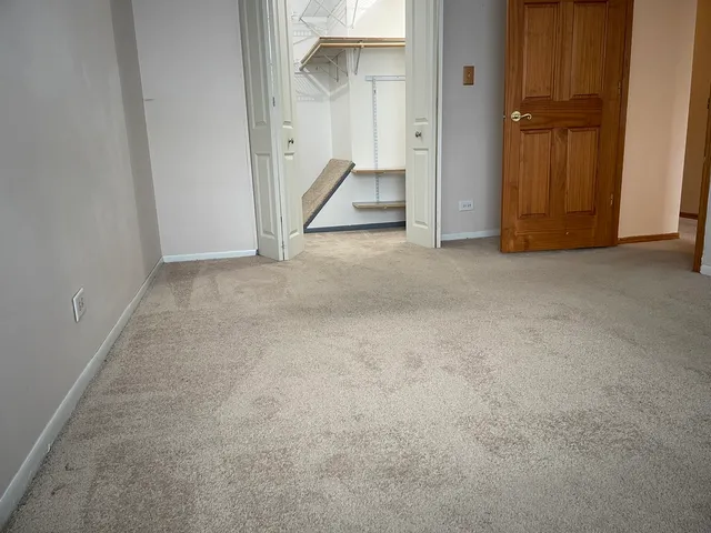 $1,900 | 444 Lear Court, Schaumburg, IL 60107