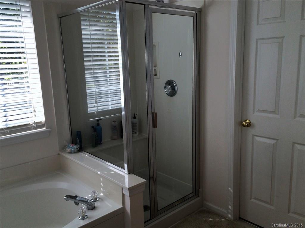 3726 Cole Mill Road Charlotte, NC 28270 - Photo 12 of 20 Gallery Image 12