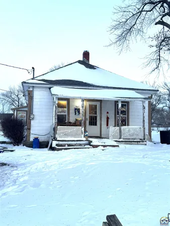 $55,000 | 830 Locust Street, Nortonville, KS 66060