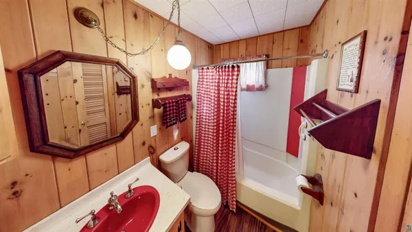 $603,500 | 16 Nickolay Lane, Grand Marais, MN 55604