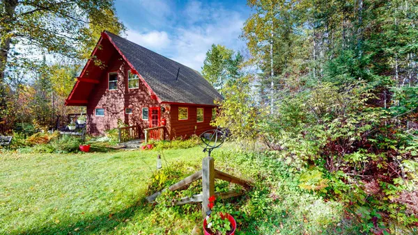 $603,500 | 16 Nickolay Lane, Grand Marais, MN 55604