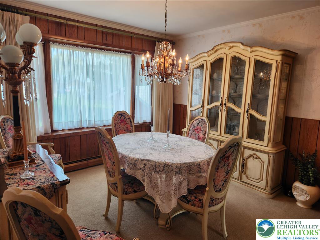 90 Porter Street Nazareth, PA 18064 - Photo 4 of 19 a dining room with furniture and window