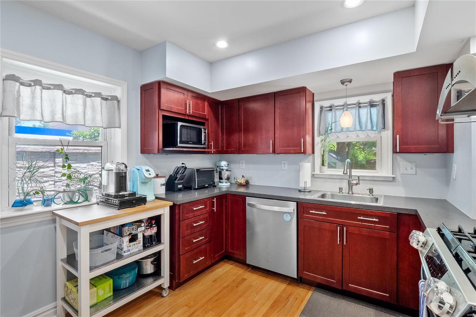 1048 North Geyer Road St. Louis, MO 63122 - Photo 8 of 22 Gallery Image 8