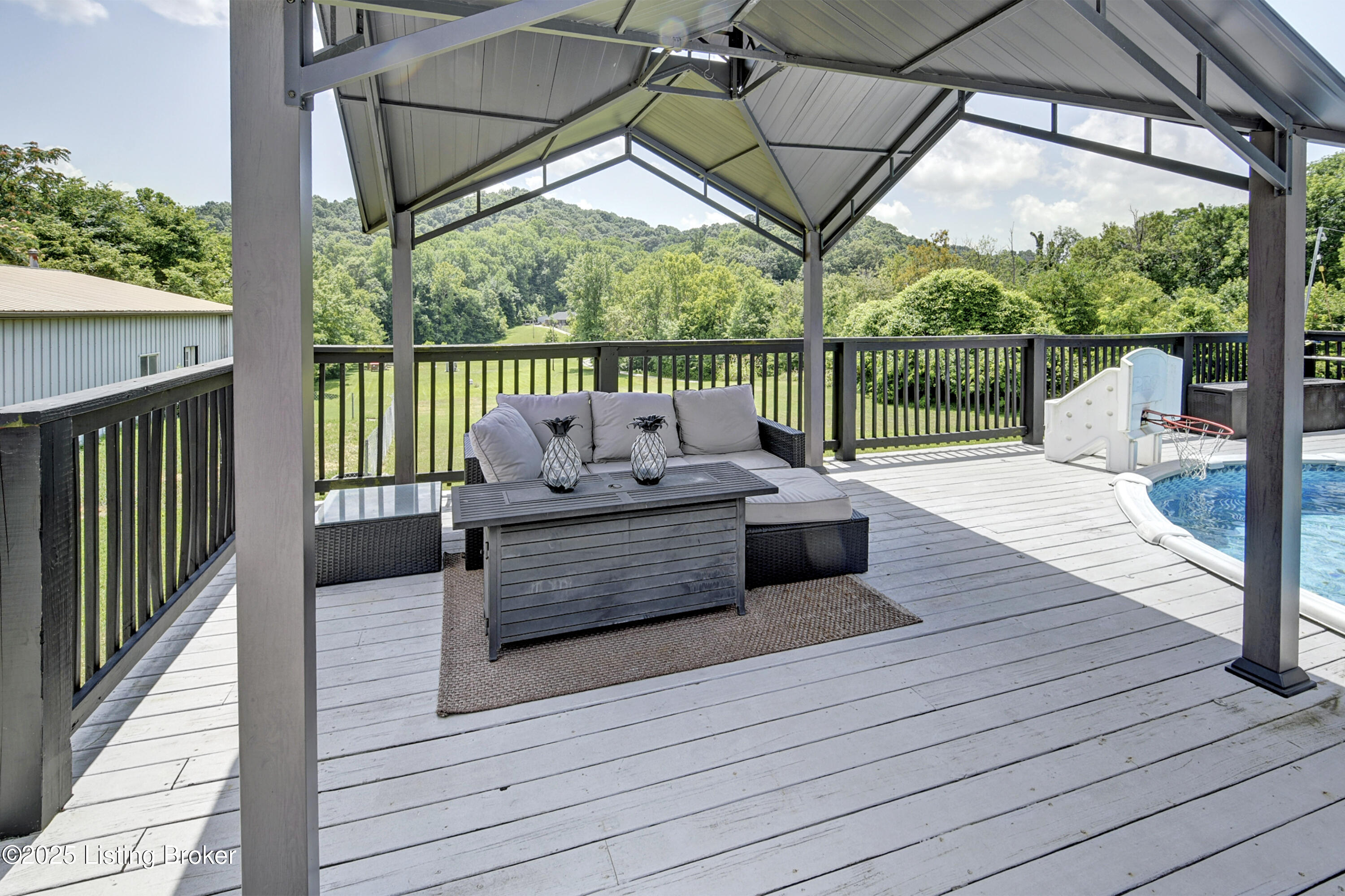 5302 Pendleton Road Louisville, KY 40272 - Photo 45 of 59 _DSC0810_1_2_3_4