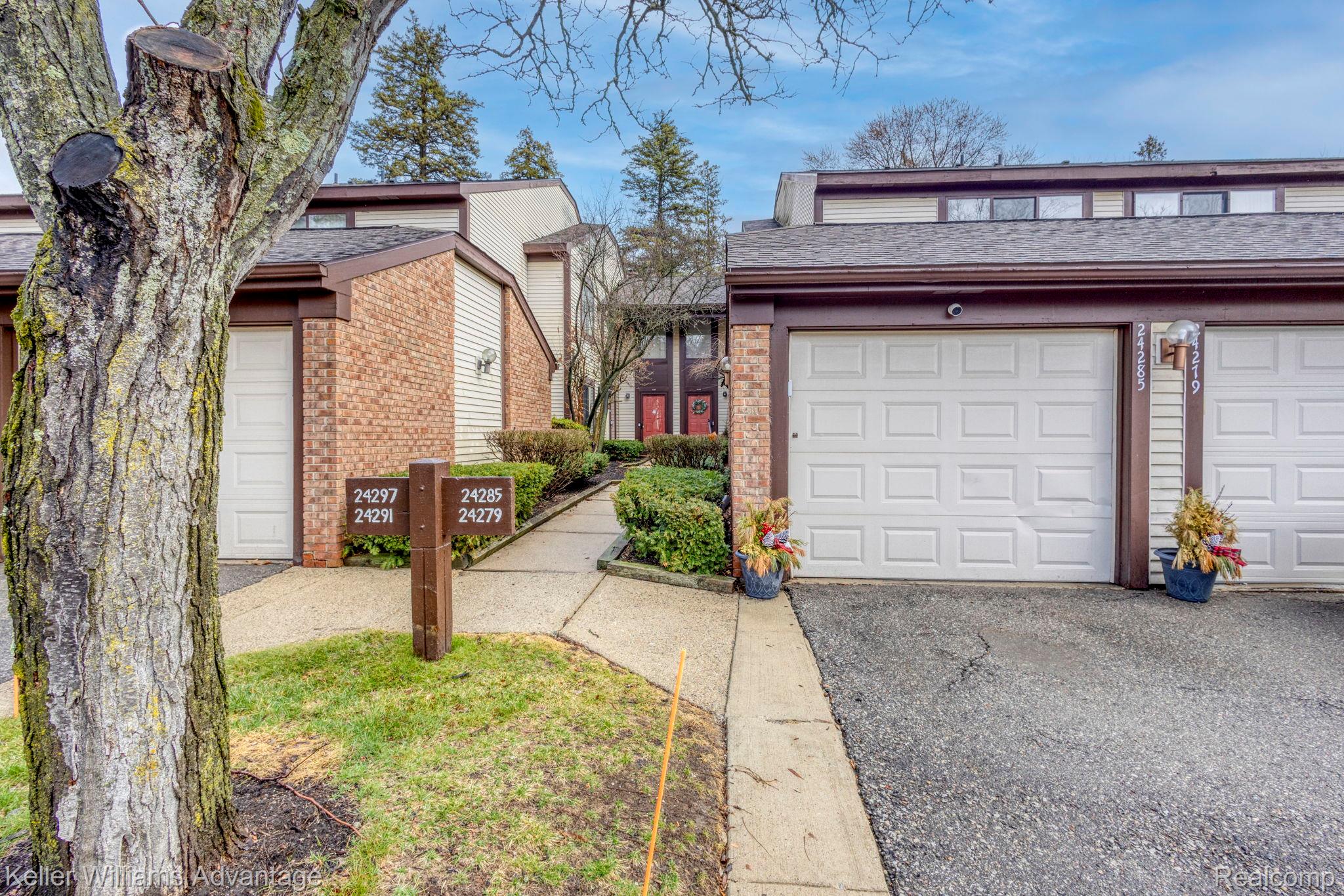 24285 Evergreen Road Southfield, MI 48075 - Photo 15 of 17 3-web-or-mls-24285 Evergreen Rd (2 of 19).jpg