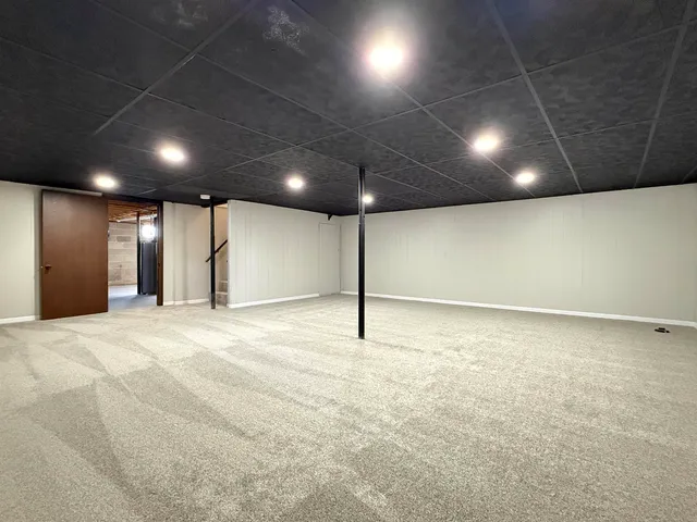 $244,900 | 1608 22nd Avenue, Menominee, MI 49858