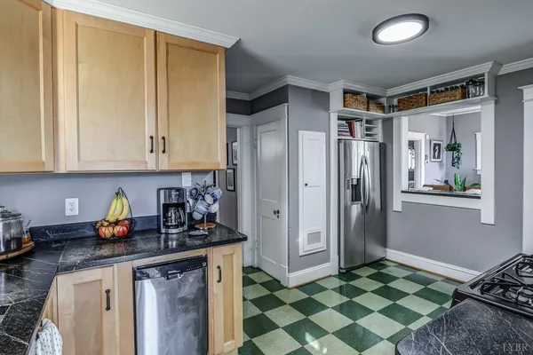 $368,400 | 414 Norfolk Avenue, Lynchburg, VA 24503