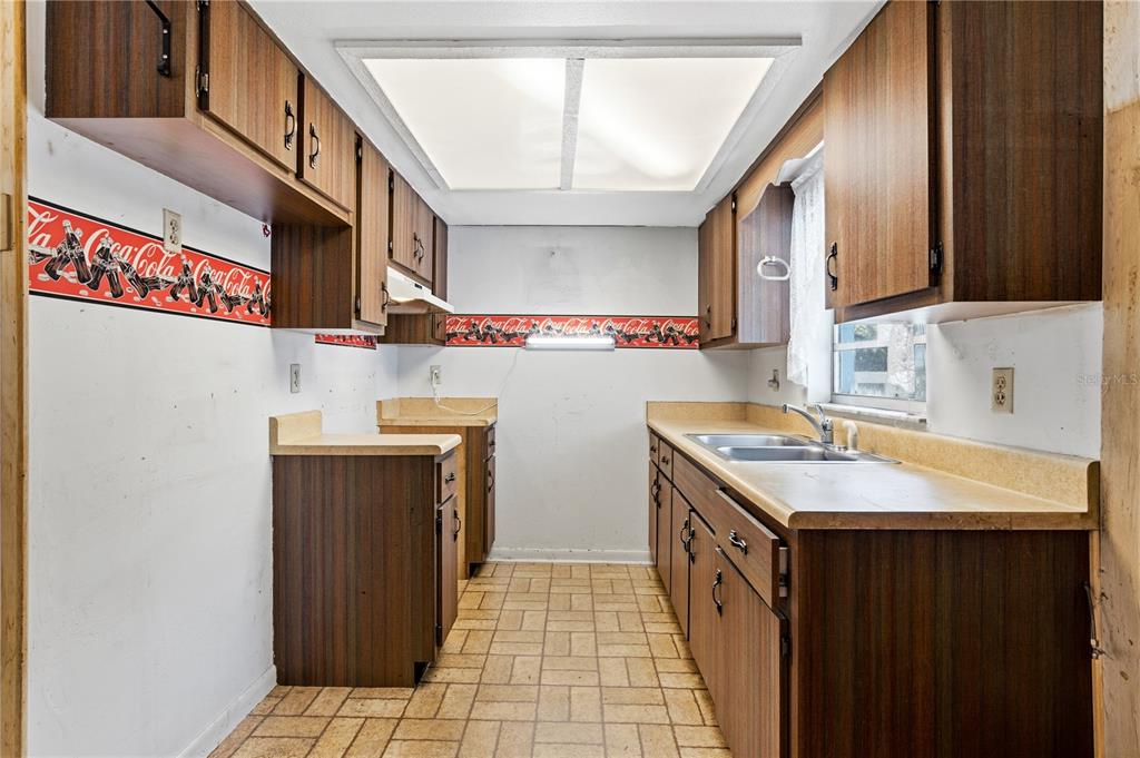 4140 Northeast 25th Avenue Ocala, FL 34479 - Photo 12 of 36