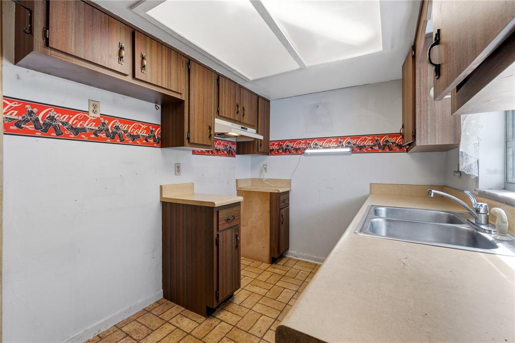 4140 Northeast 25th Avenue Ocala, FL 34479 - Photo 13 of 36