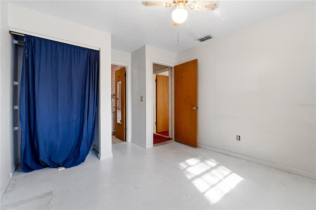 4140 Northeast 25th Avenue Ocala, FL 34479 - Photo 21 of 36