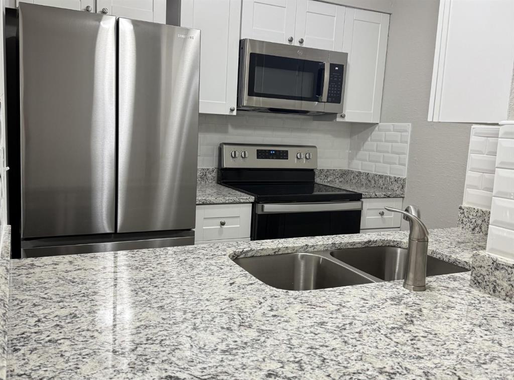 4859 Cedar Springs Road, Unit 152 Dallas, TX 75219 - Photo 3 of 12