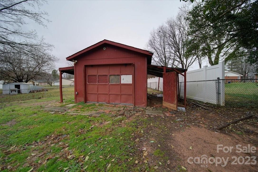 212 Morlan Park Road Salisbury, NC 28146 - Photo 19 of 25 Gallery Image 19