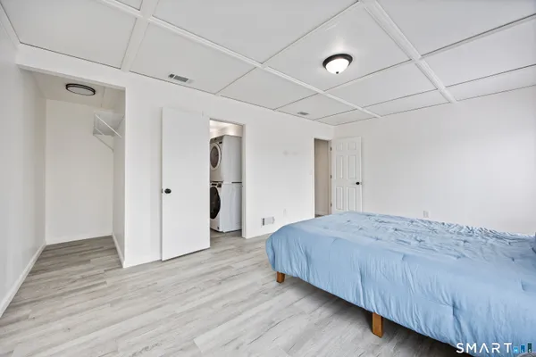 $319,900 | 675 Newfield Street, Unit 2, Middletown, CT 06457