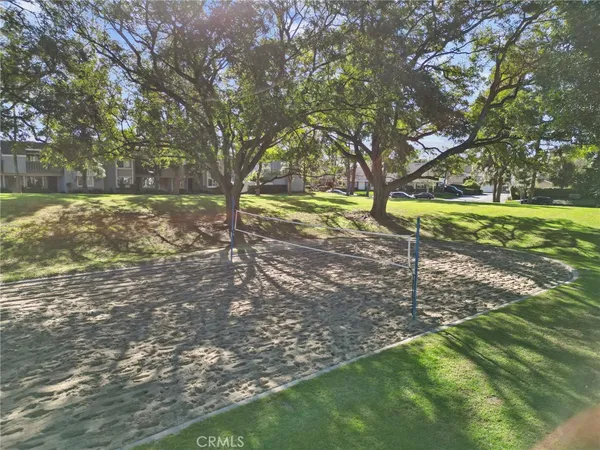 $1,628,000 | 18 Brookdale, Irvine, CA 92604