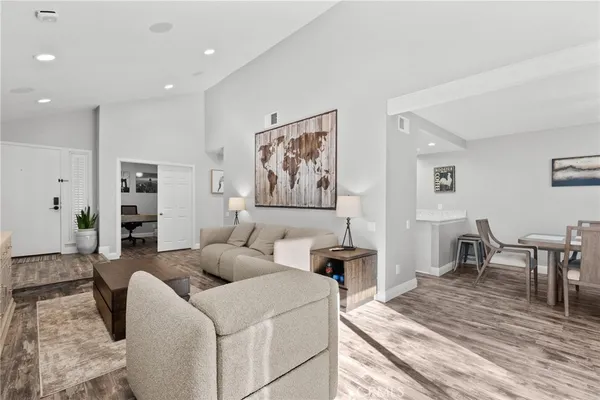 $1,628,000 | 18 Brookdale, Irvine, CA 92604