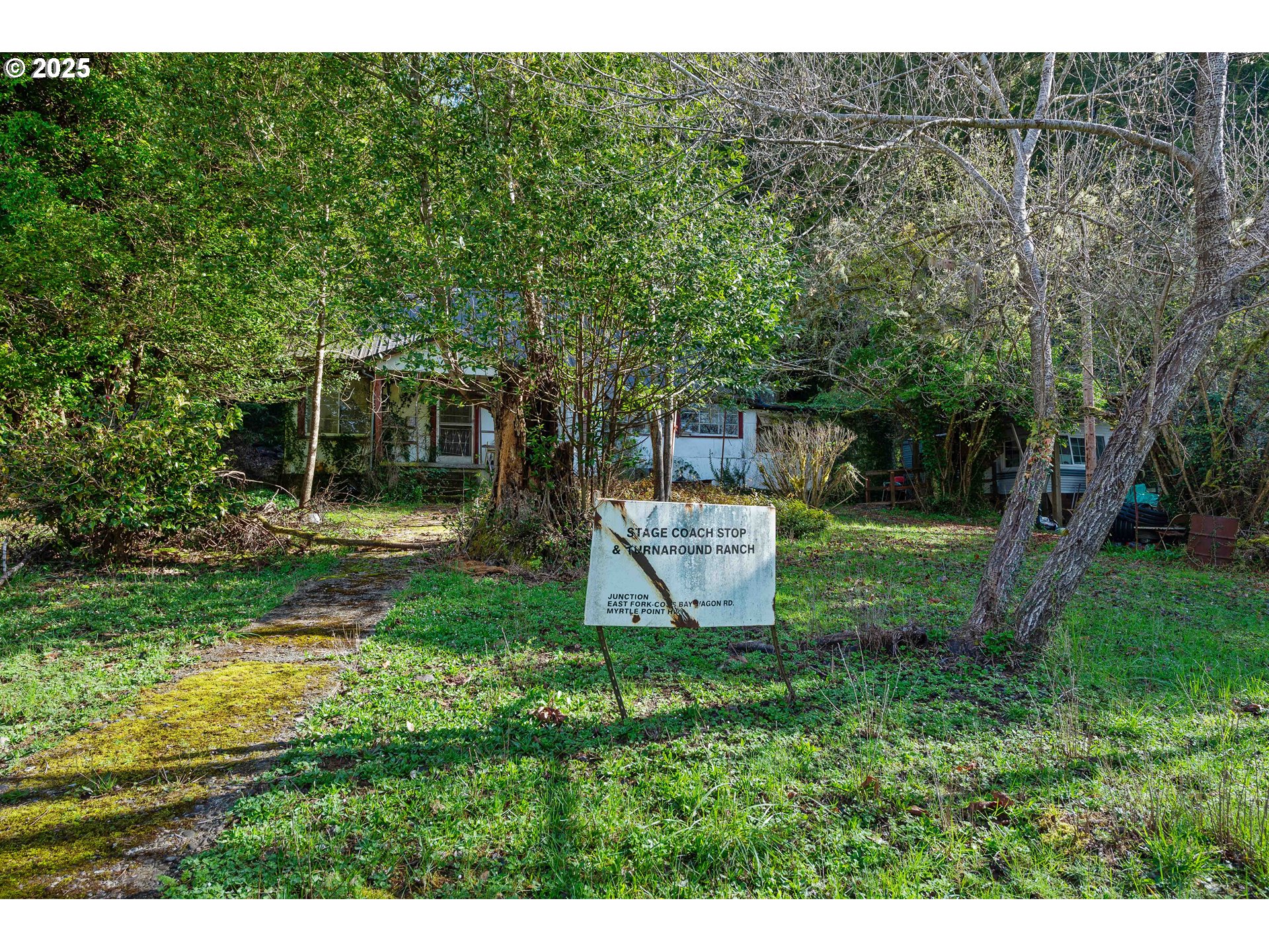 14159 Sitkum Lane Myrtle Point, OR 97458 - Photo 9 of 10 Gallery Image 9
