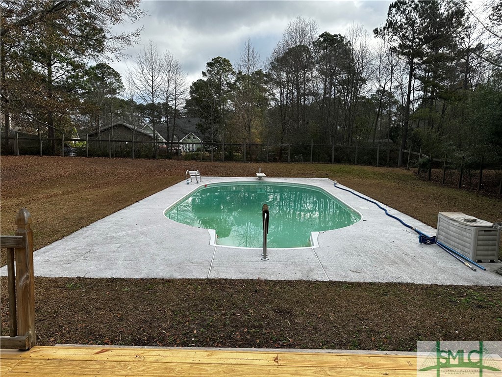 110 Stephens Drive Rincon, GA 31326 - Photo 29 of 32 Pool