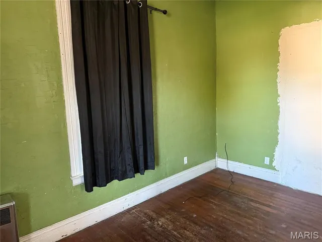 $29,750 | 1163 1st Street, Eldorado, IL 62930