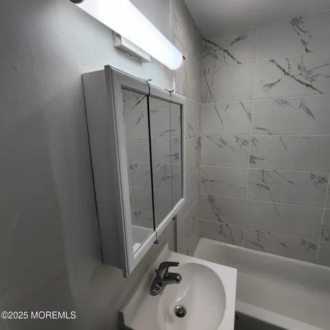 $1,950 | 1222 1st Avenue, Unit 1224, Asbury Park, NJ 07712