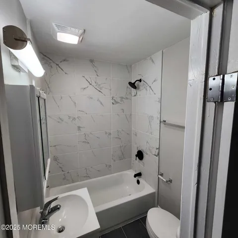 $1,950 | 1222 1st Avenue, Unit 1224, Asbury Park, NJ 07712