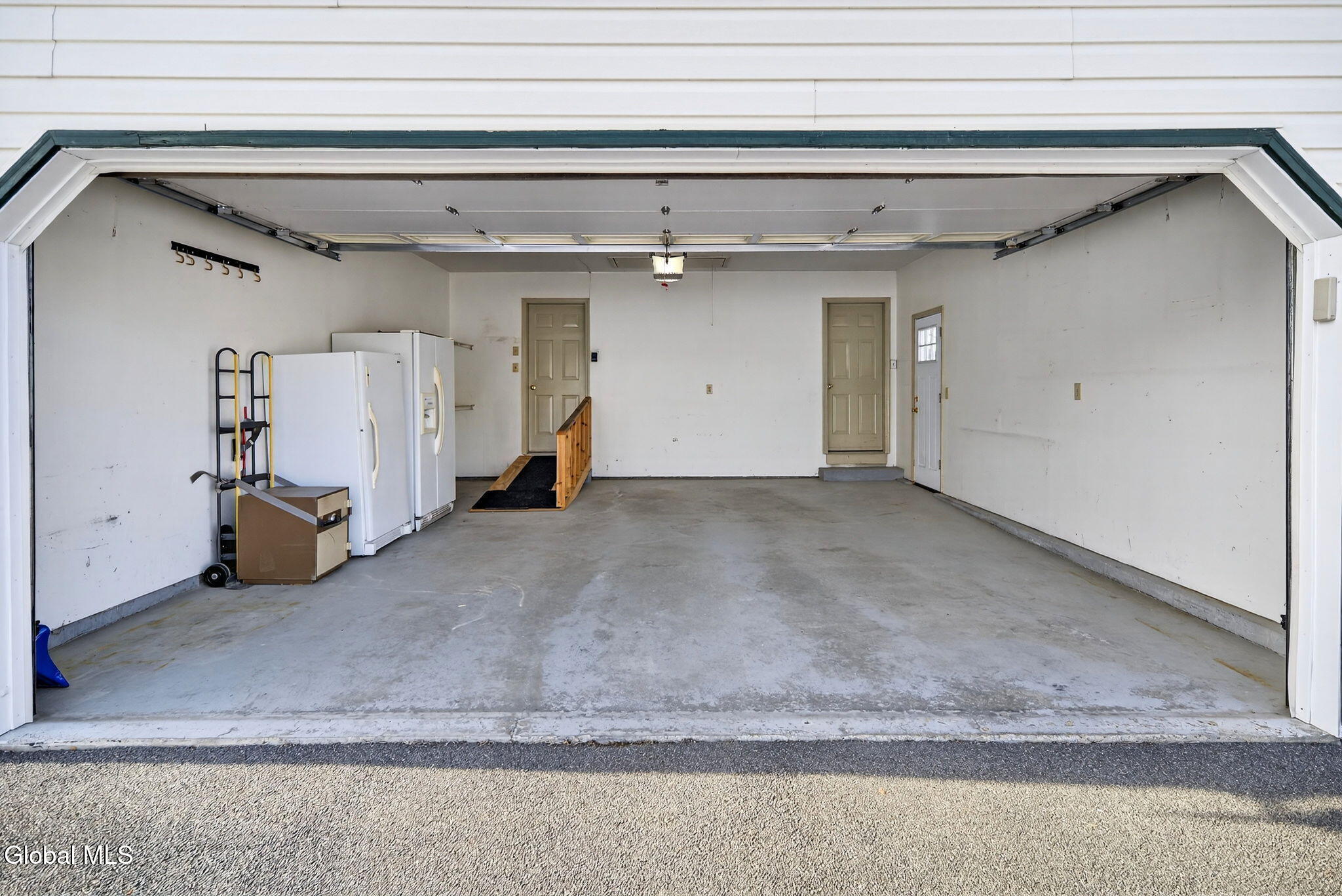 1457 Castleridge Road Schodack, NY 12033 - Photo 34 of 40 28-web-or-mls-028-DSC05929