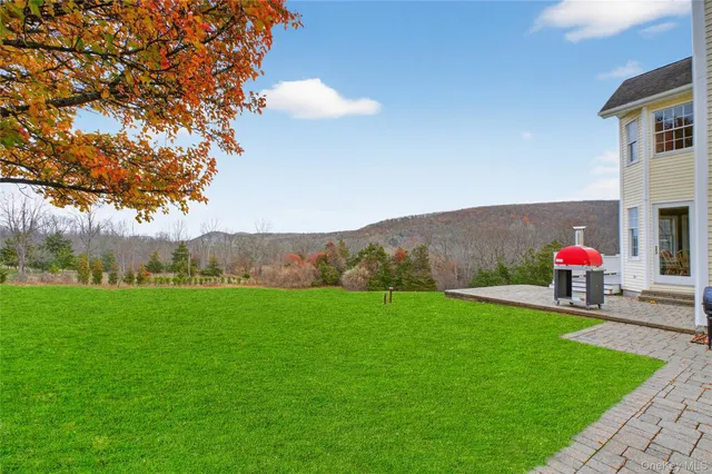 $950,000 | 128 Old Pawling Road, Pawling, NY 12564