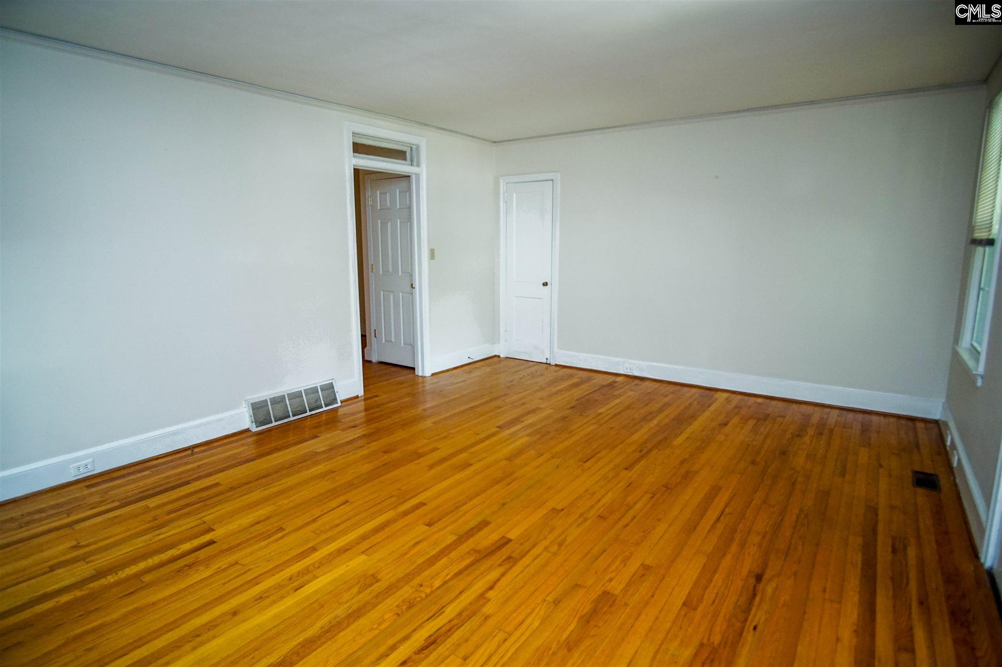 4126 Cassina Road Columbia, SC 29205 - Photo 3 of 10
