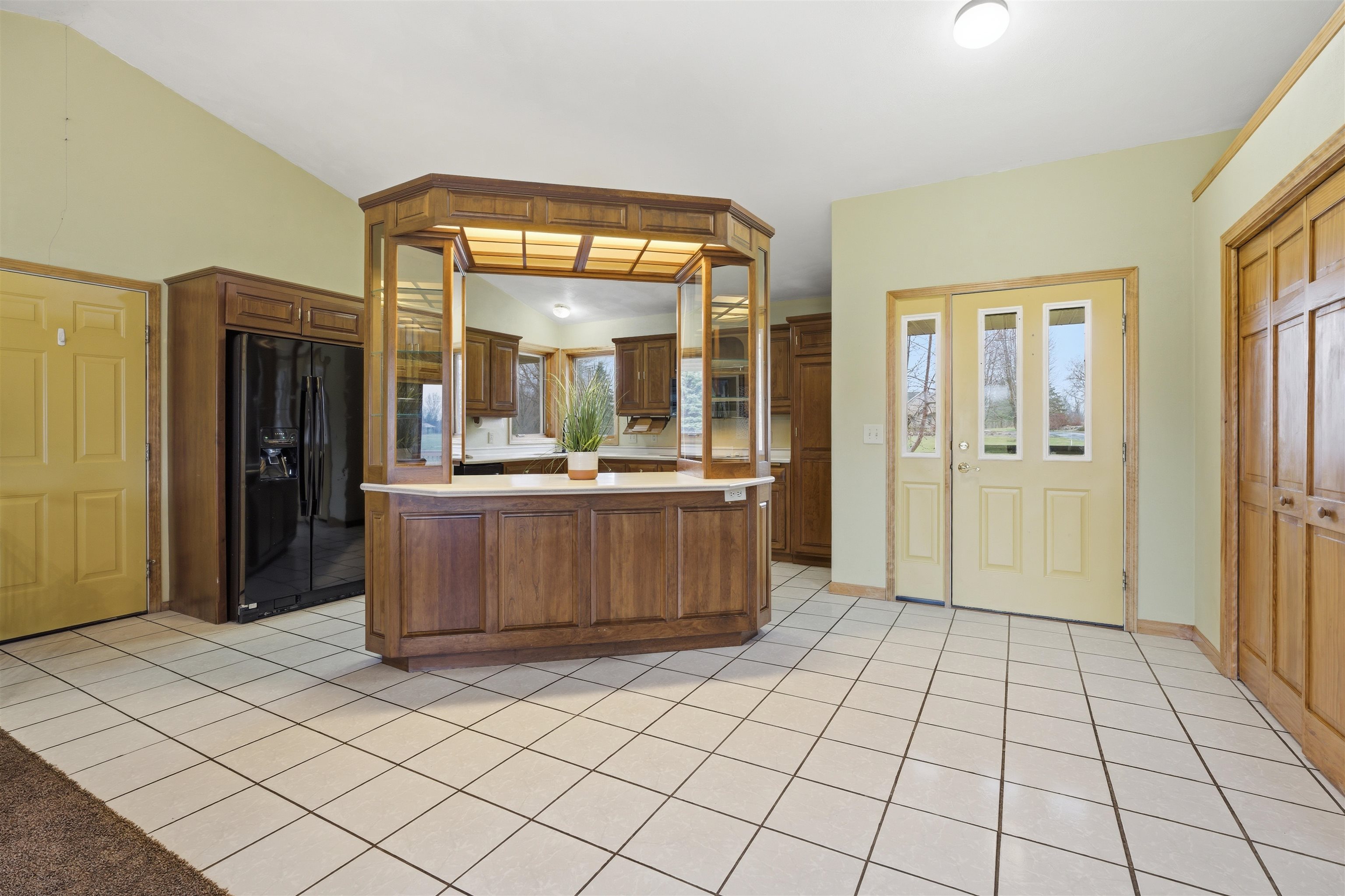 W4967 Burdick Road Black Creek, WI 54106 - Photo 5 of 37