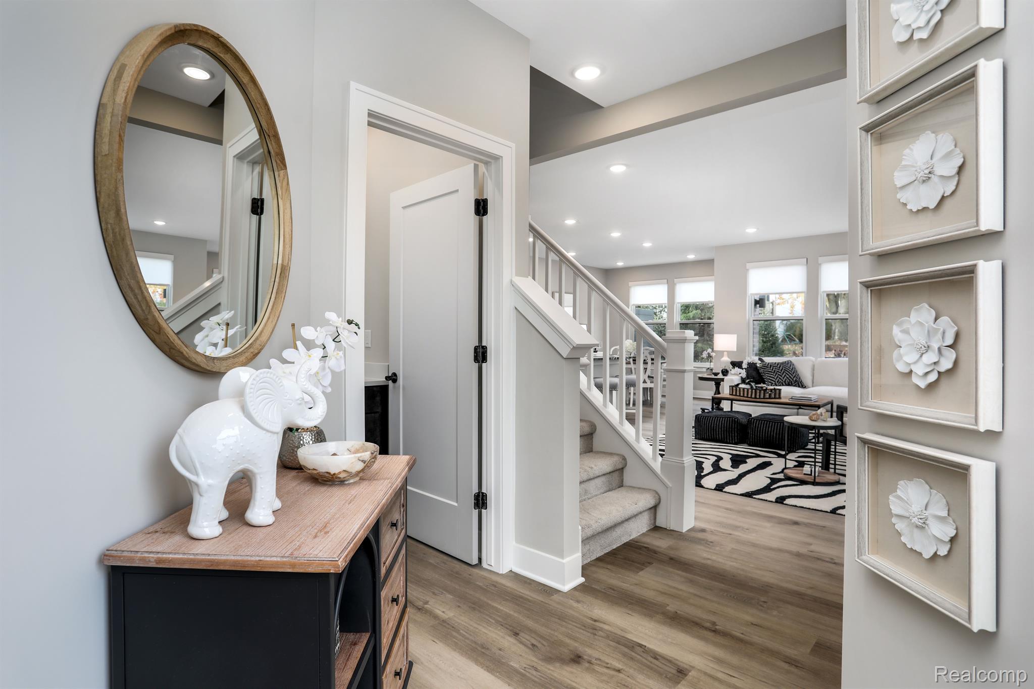 3012 Canopy Tree Way, Unit 9 Ann Arbor, MI 48103 - Photo 5 of 38