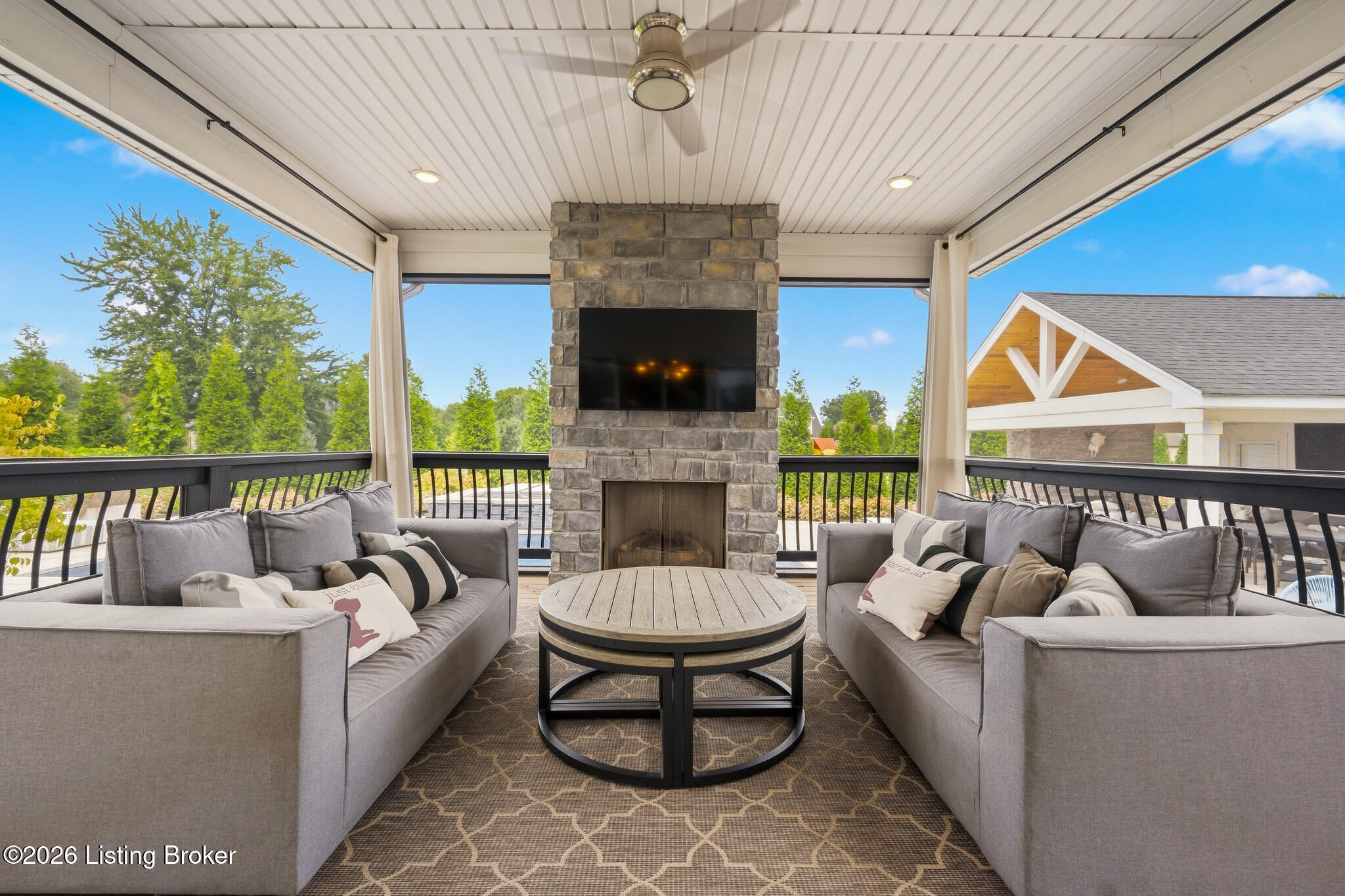 4945 Spring Farm Road Prospect, KY 40059 - Photo 63 of 91 4945 Spring Farm Rd_interiors-66
