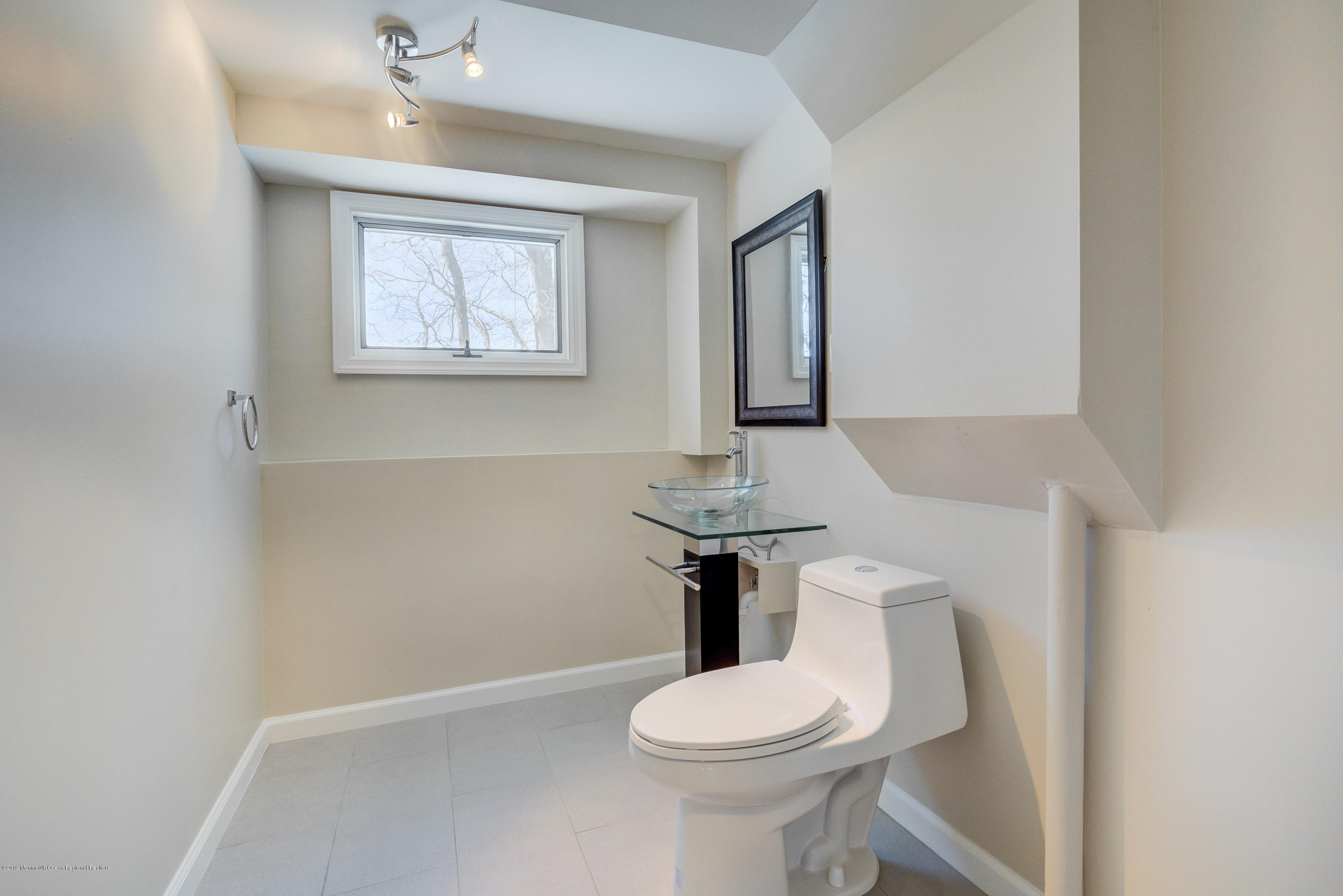 184 Riveredge Road Tinton Falls, NJ 07724 - Photo 12 of 26 23-Bathroom