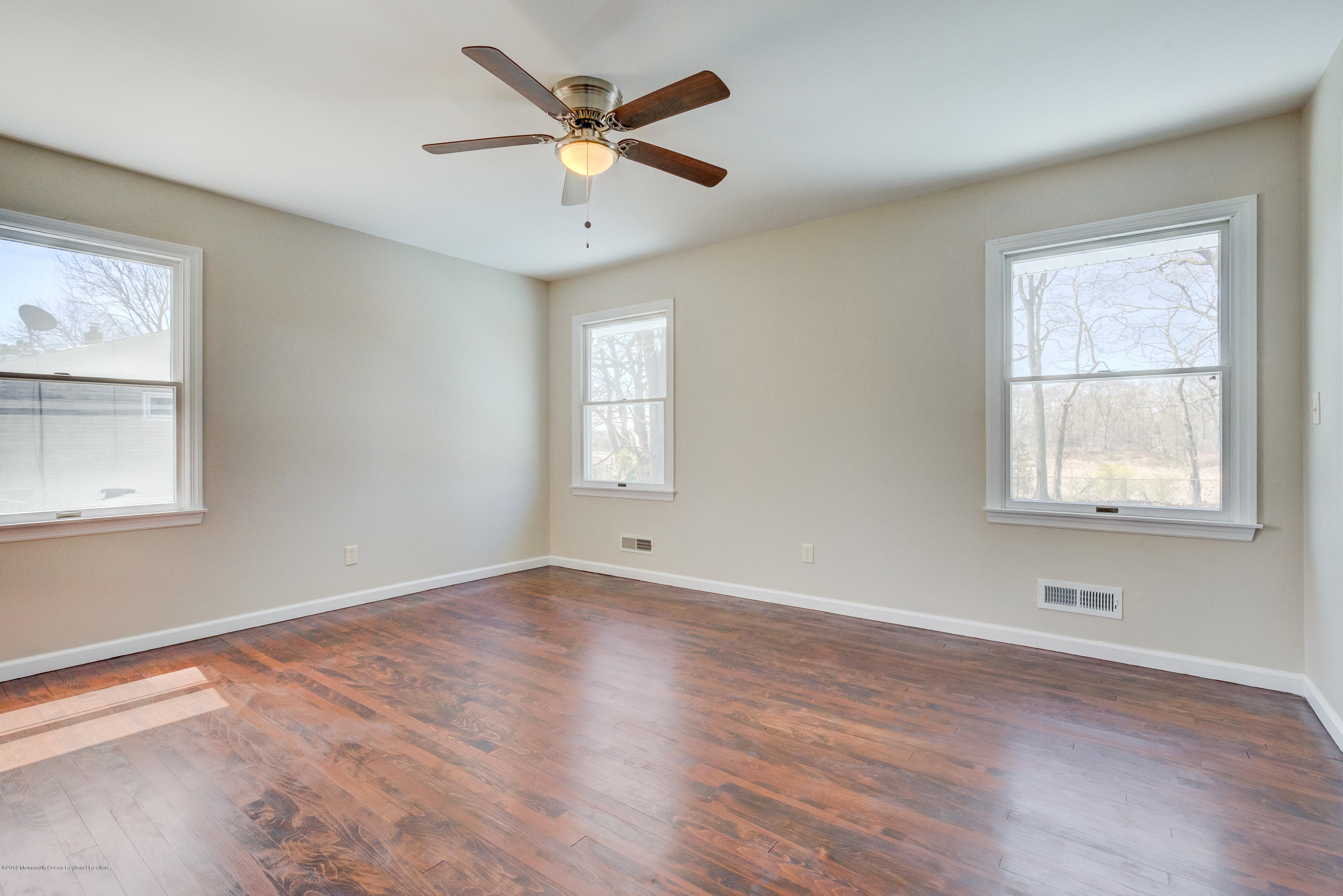 184 Riveredge Road Tinton Falls, NJ 07724 - Photo 17 of 26 13-Bedroom 1