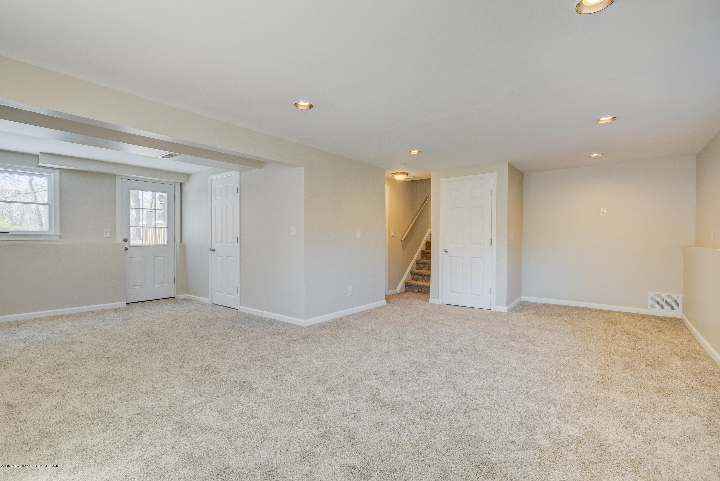 184 Riveredge Road Tinton Falls, NJ 07724 - Photo 22 of 26 20-Family Room