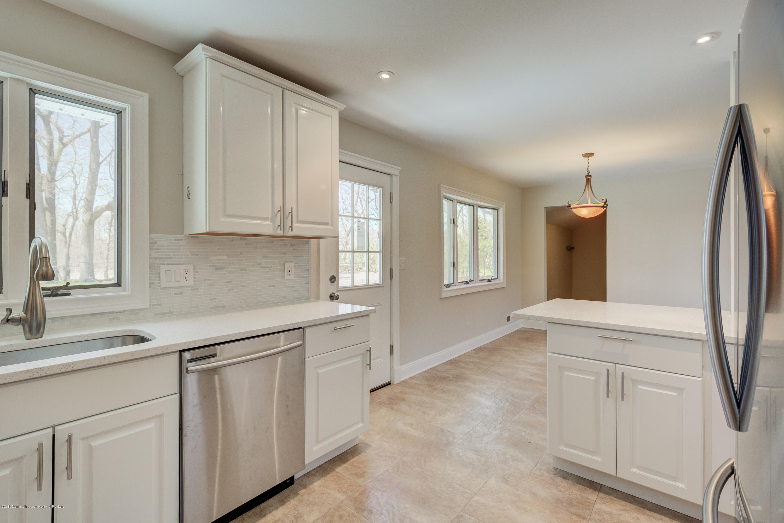 184 Riveredge Road Tinton Falls, NJ 07724 - Photo 6 of 26 12-Kitchen