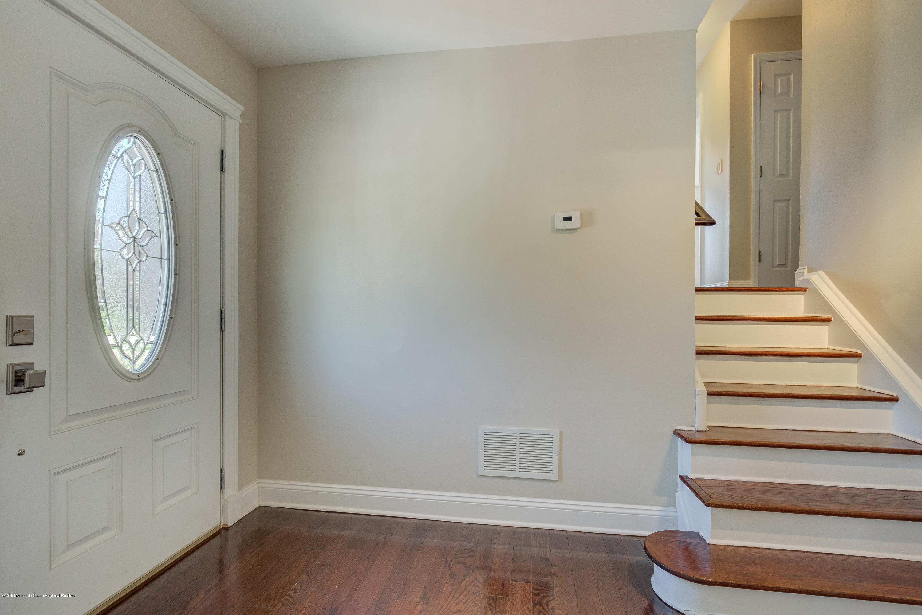 184 Riveredge Road Tinton Falls, NJ 07724 - Photo 10 of 26 02-Foyer