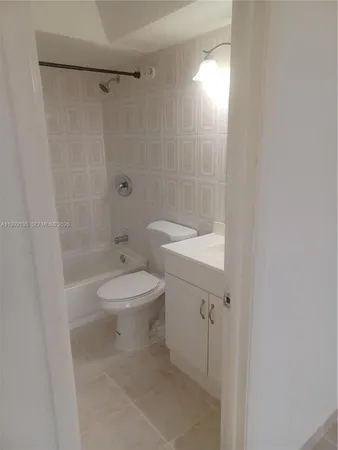$2,150 | 8004 Southwest 149th Avenue, Unit C110, Miami, FL 33193