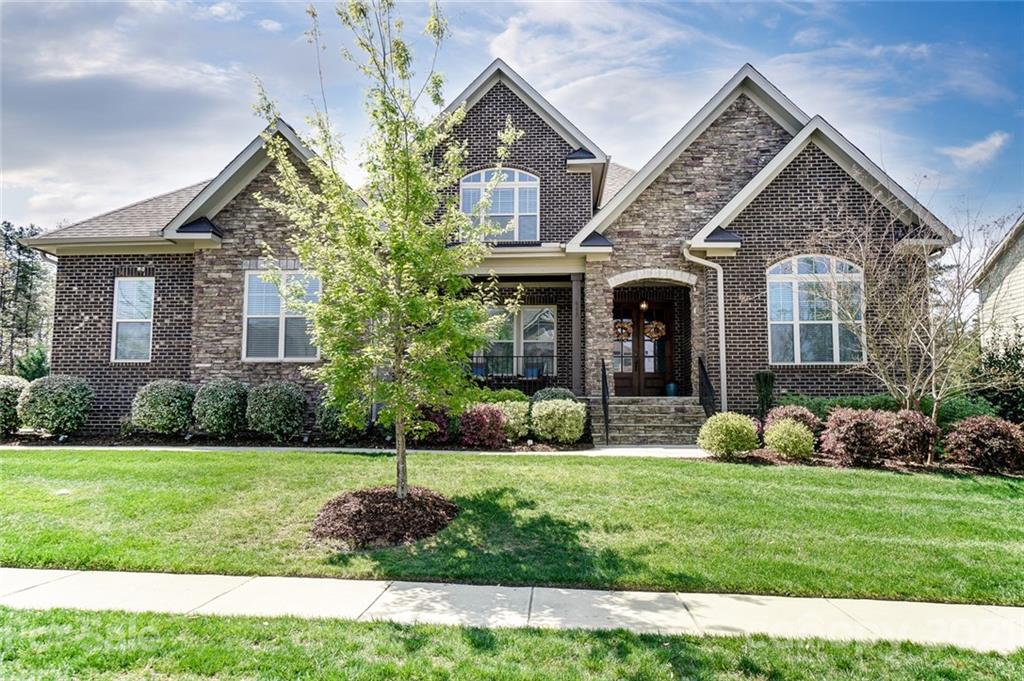 668 Zinnia Way Tega Cay, SC 29708 - Photo 1 of 45 Gallery Image 1