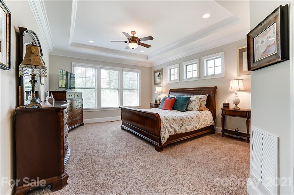 668 Zinnia Way Tega Cay, SC 29708 - Photo 21 of 45 Gallery Image 21