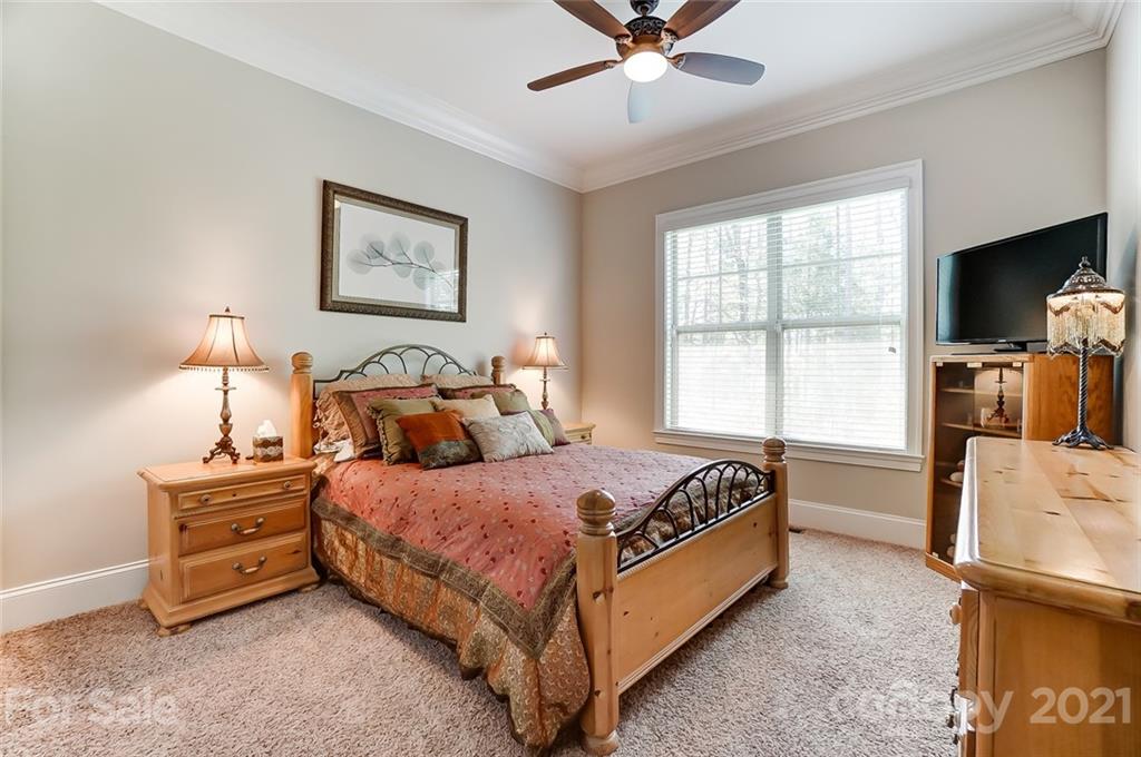 668 Zinnia Way Tega Cay, SC 29708 - Photo 26 of 45 Gallery Image 26