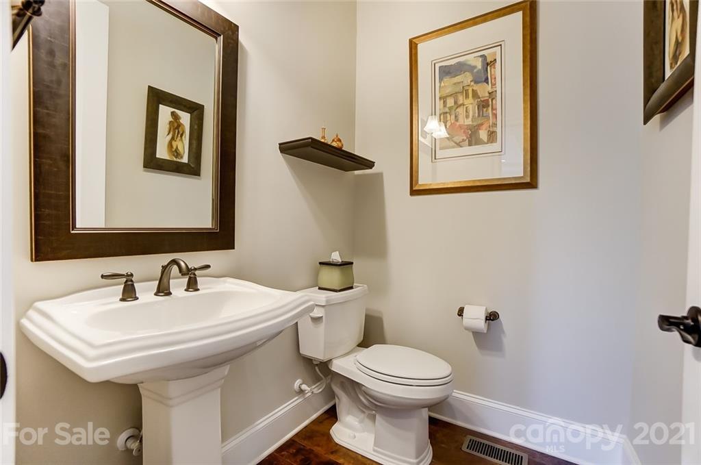 668 Zinnia Way Tega Cay, SC 29708 - Photo 31 of 45 Gallery Image 31