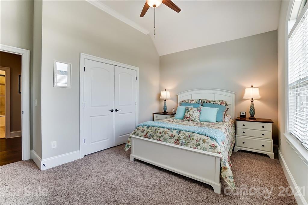 668 Zinnia Way Tega Cay, SC 29708 - Photo 33 of 45 Gallery Image 33