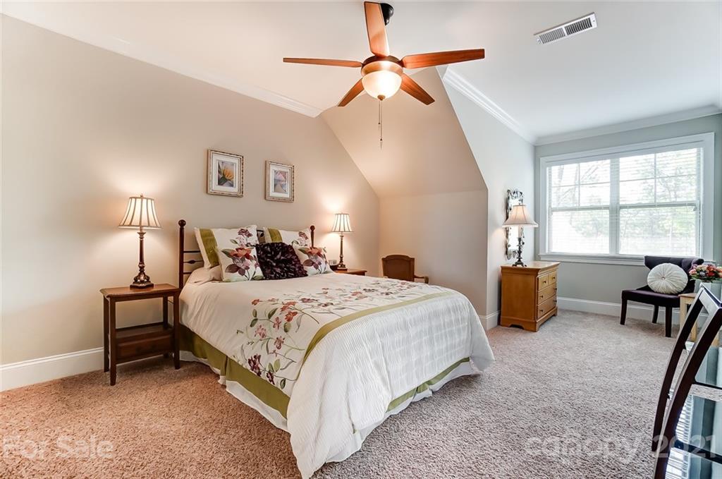 668 Zinnia Way Tega Cay, SC 29708 - Photo 35 of 45 Gallery Image 35