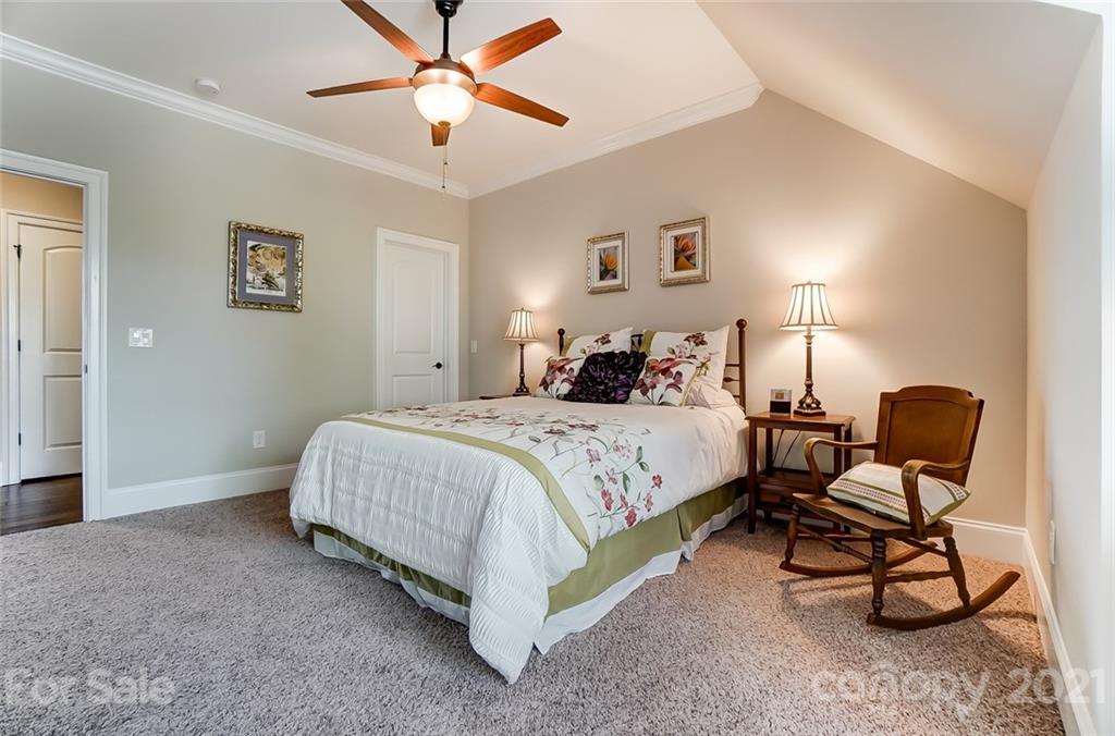 668 Zinnia Way Tega Cay, SC 29708 - Photo 36 of 45 Gallery Image 36