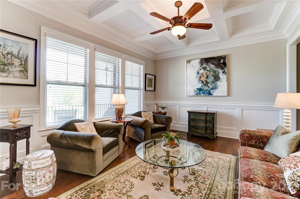 668 Zinnia Way Tega Cay, SC 29708 - Photo 8 of 45 Gallery Image 8
