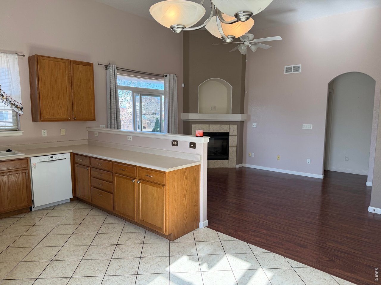 4902 29th Street, Unit 22D Greeley, CO 80634 - Photo 8 of 33 Tile kitchen