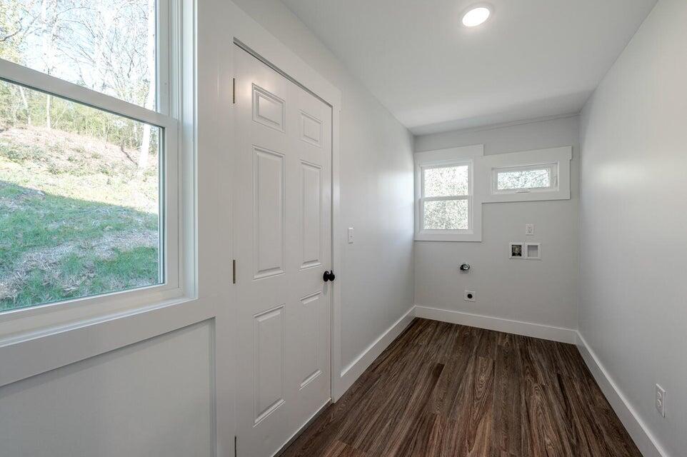 1317 Gadd Road Hixson, TN 37343 - Photo 13 of 24 20241231063100127710000000-o