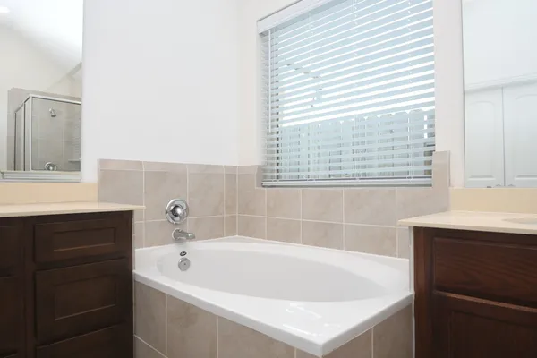 $2,700 | 6142 Thief River Fls Drive, Katy, TX 77493