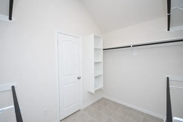 $2,700 | 6142 Thief River Fls Drive, Katy, TX 77493