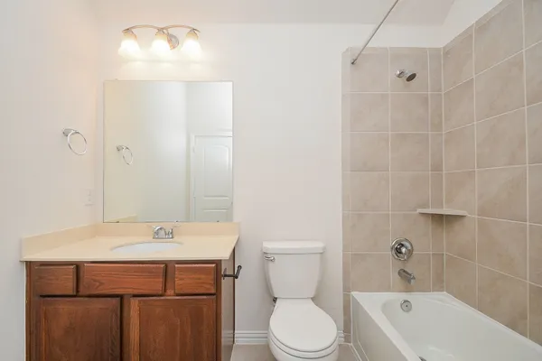 $2,700 | 6142 Thief River Fls Drive, Katy, TX 77493